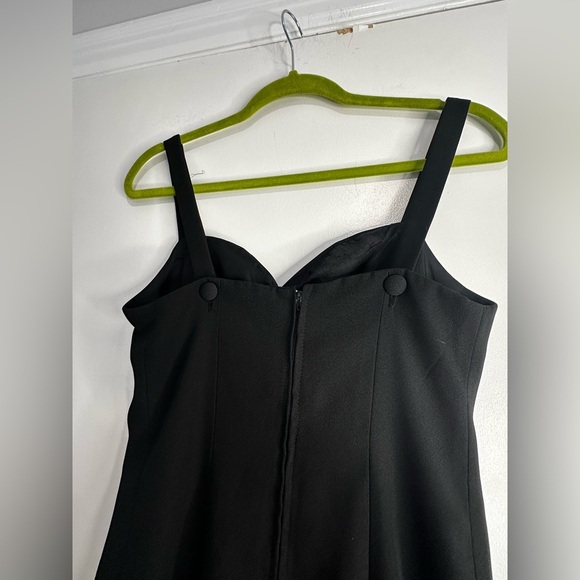 Sharagano of France XS Black Sheath Gown. Embroidered Bust. Low Slit. - Picture 9 of 12